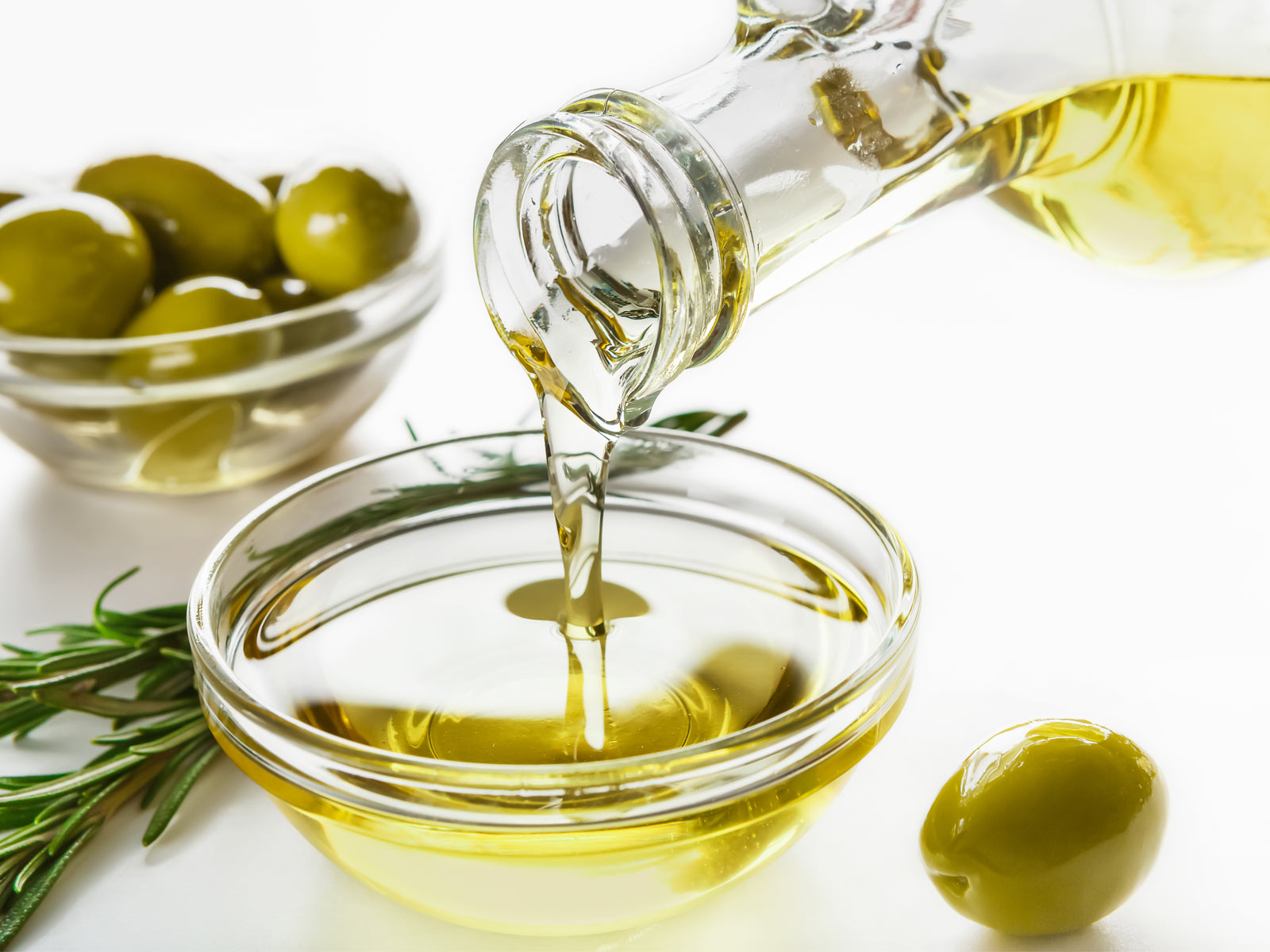 A Drizzle of Olive Oil Reduces Blood Pressure – Healing Gourmet pin
